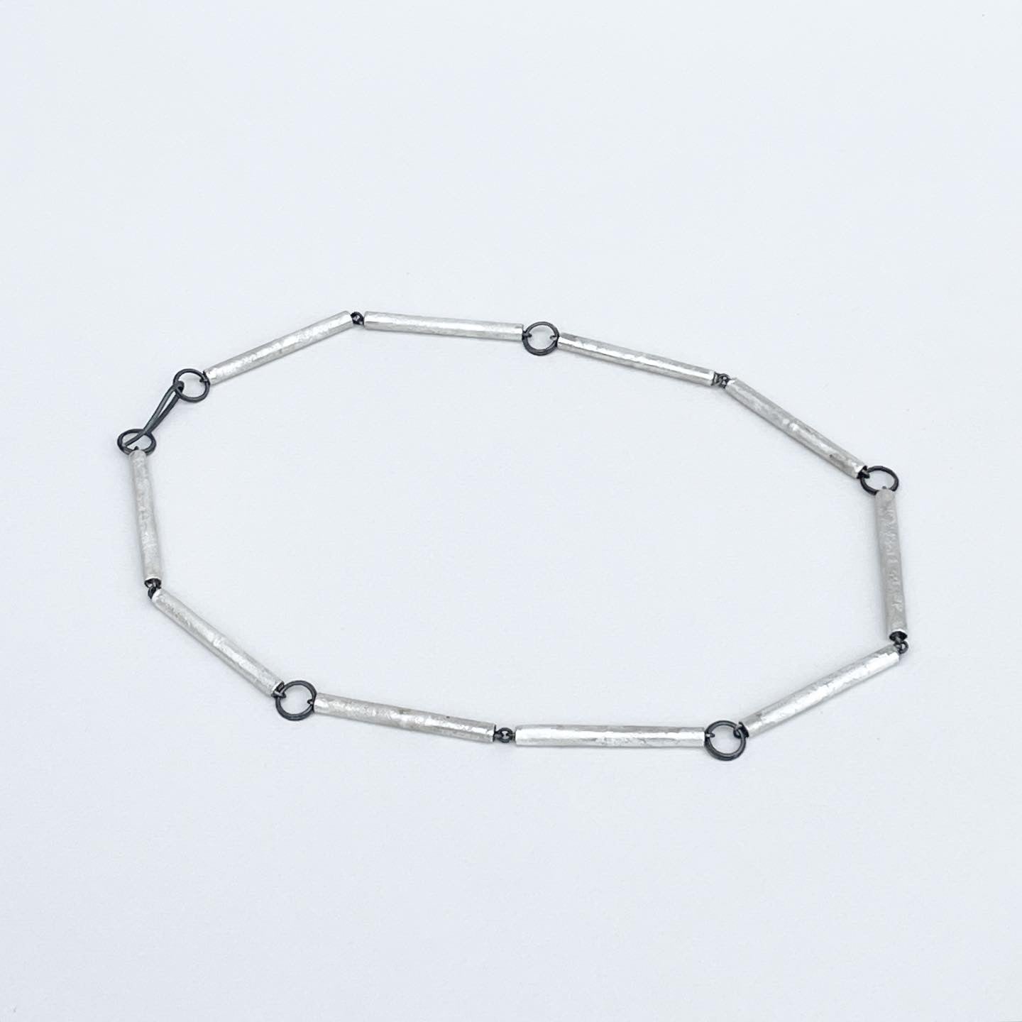 Tubular choker