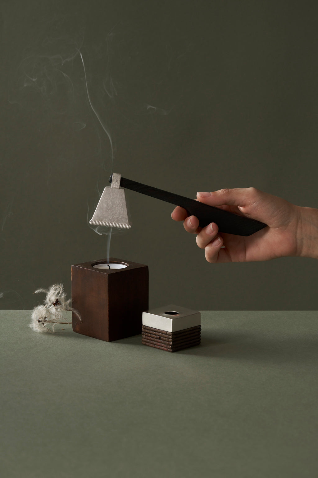Oak Candle Snuff
