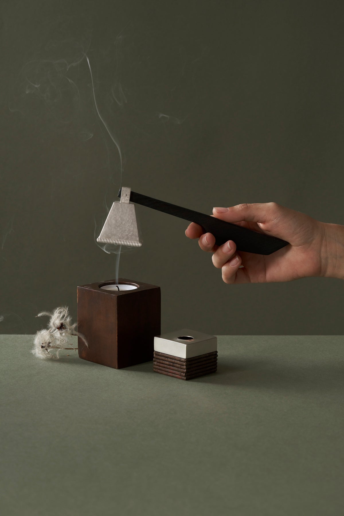 Oak Candle Snuff